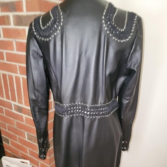 Coats Coats Coats - Picture 4 of 6